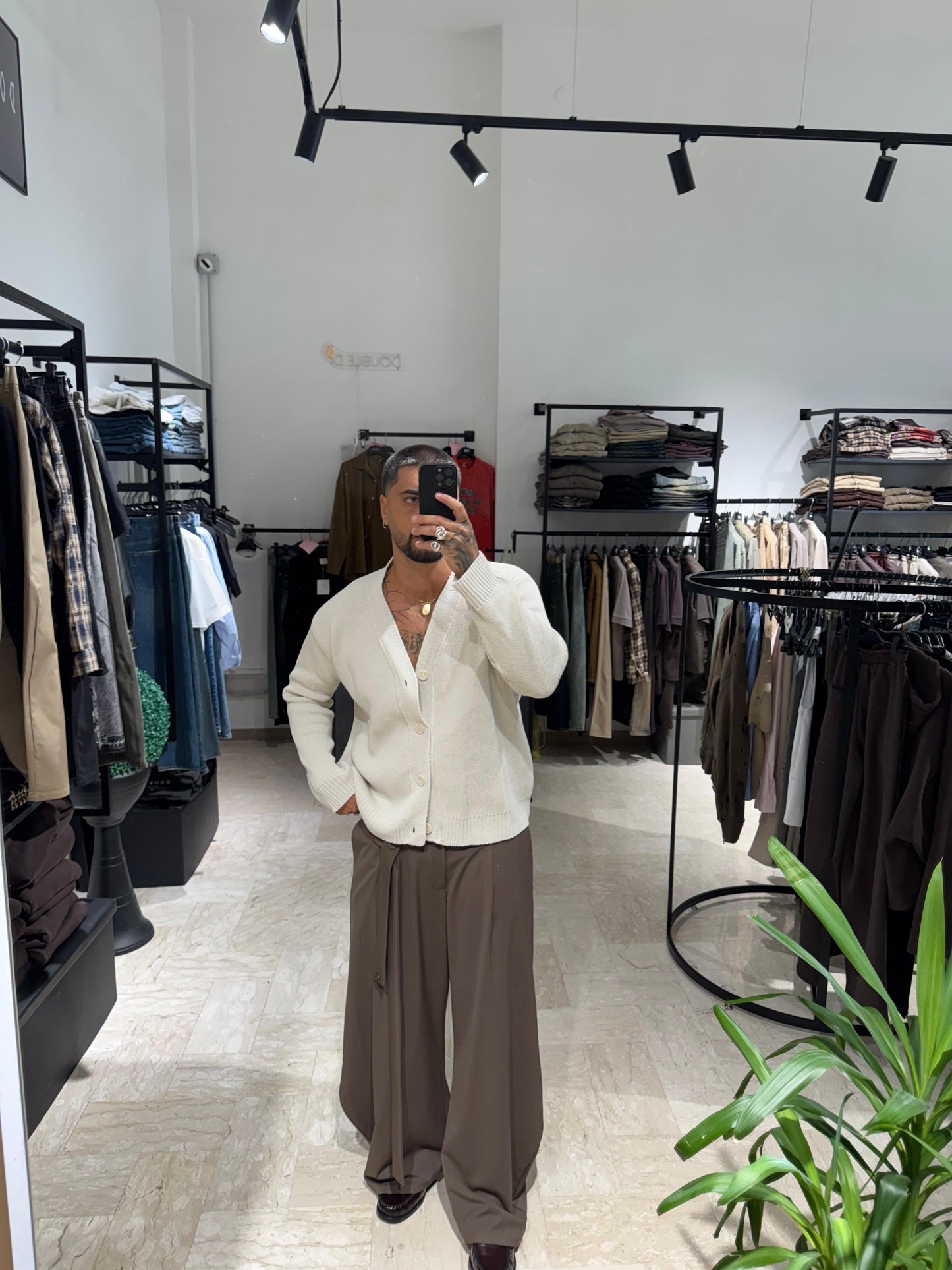 CARDIGAN BEIGE CROP/OVER