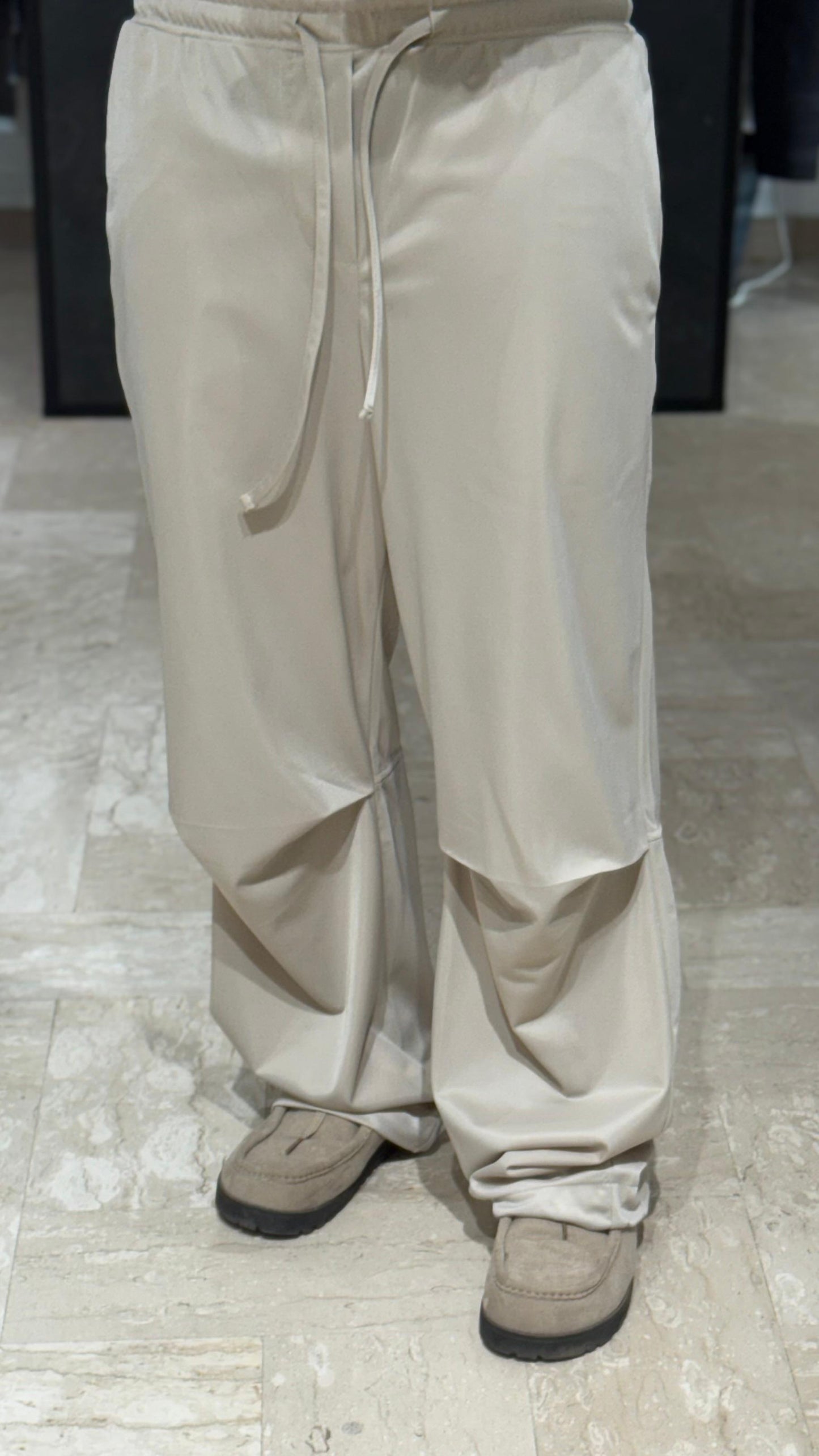 PARACHUTE BEIGE