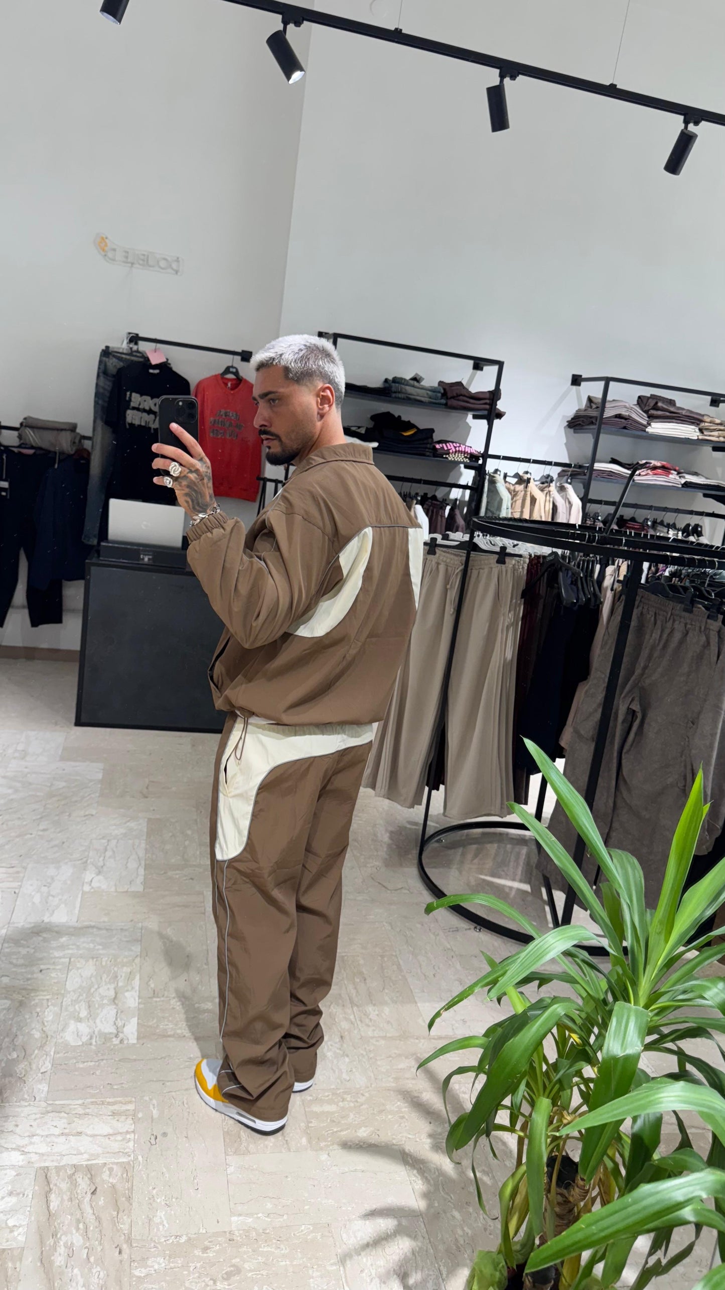 COMPLETO BICOLOR BEIGE E TABACCO