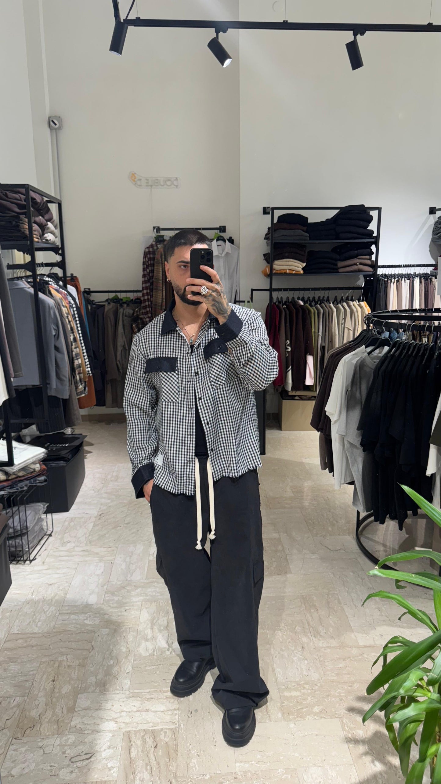 CAMICIA A QUADRI NERA OVER