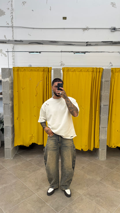 T-SHIRT CROP CREMA CON ROTTURE
