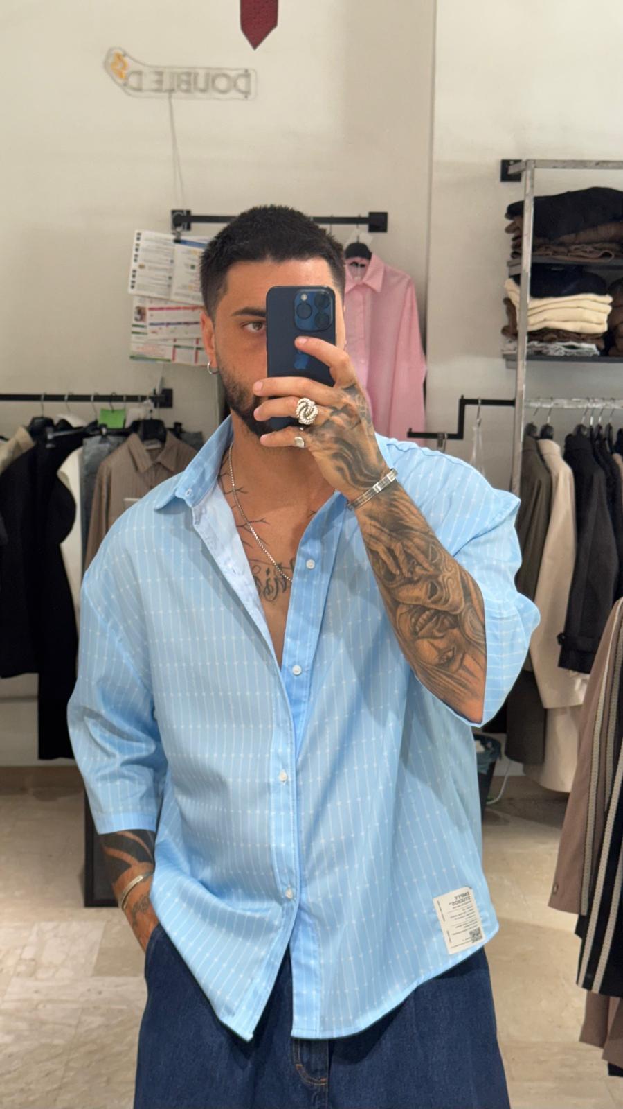 CAMICIA AZZURRA OVER CON MANICA A 3/4