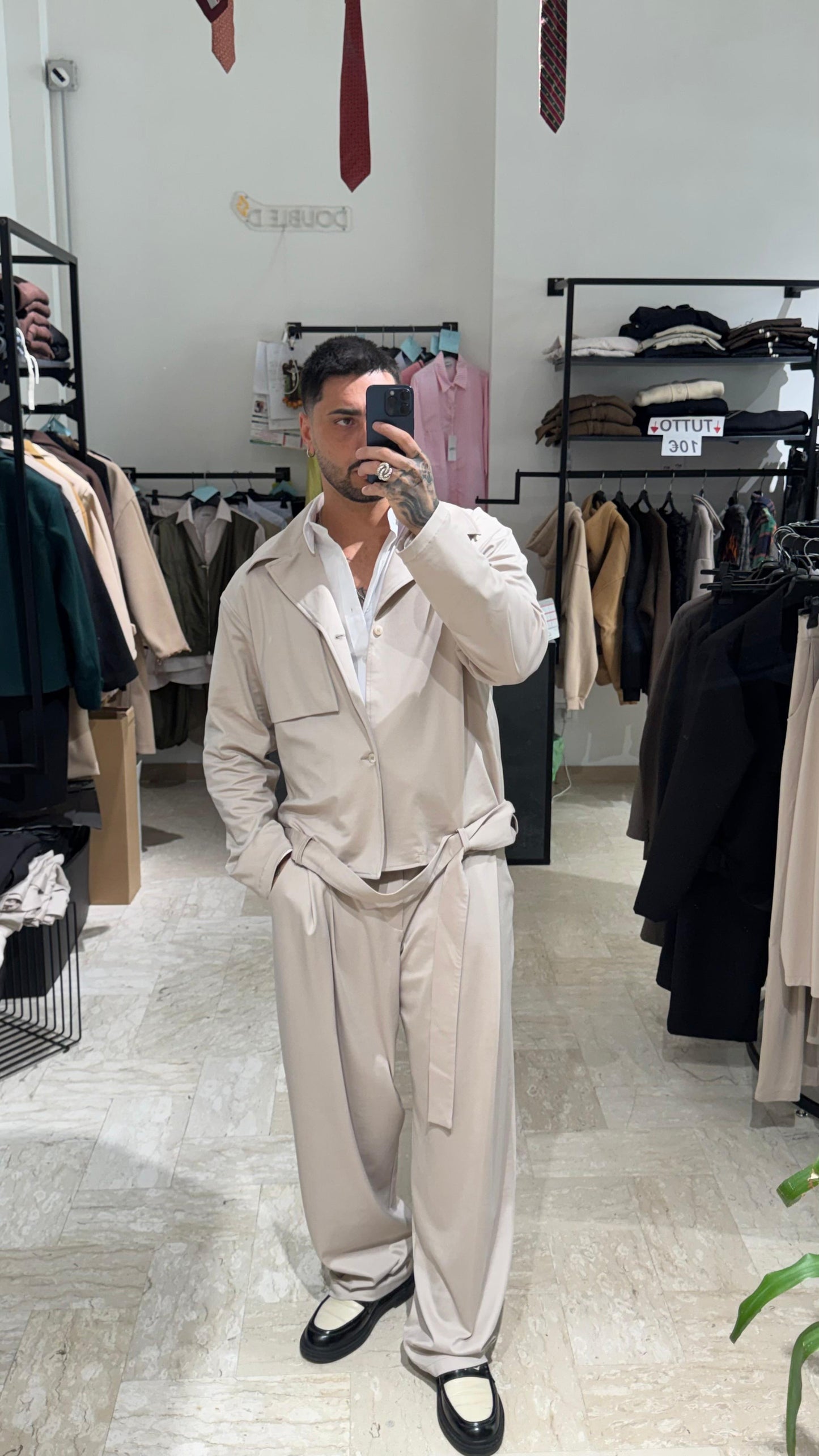 COMPLETO SUTSU BEIGE