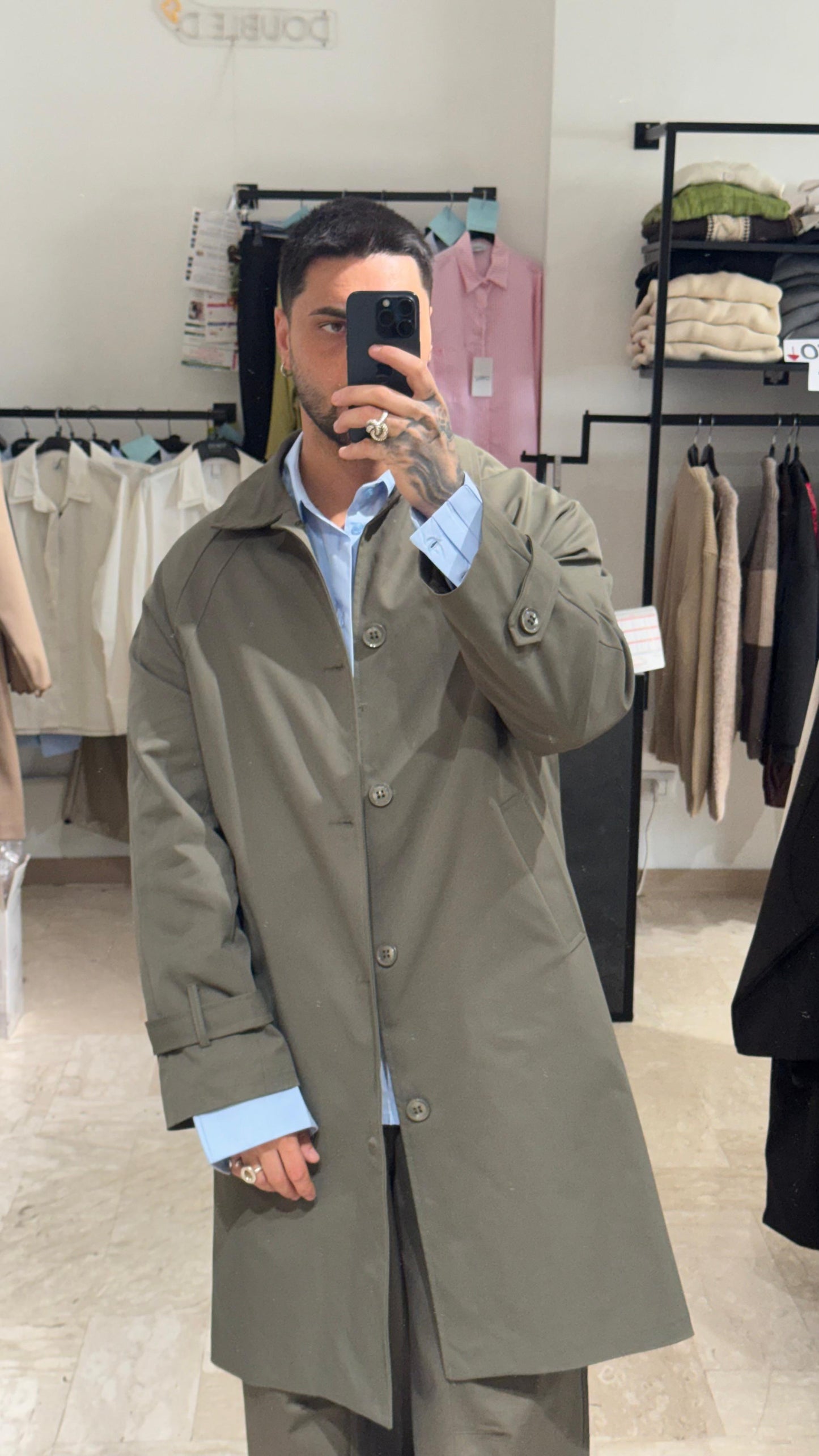 TRENCH COAT OVER VERDONE