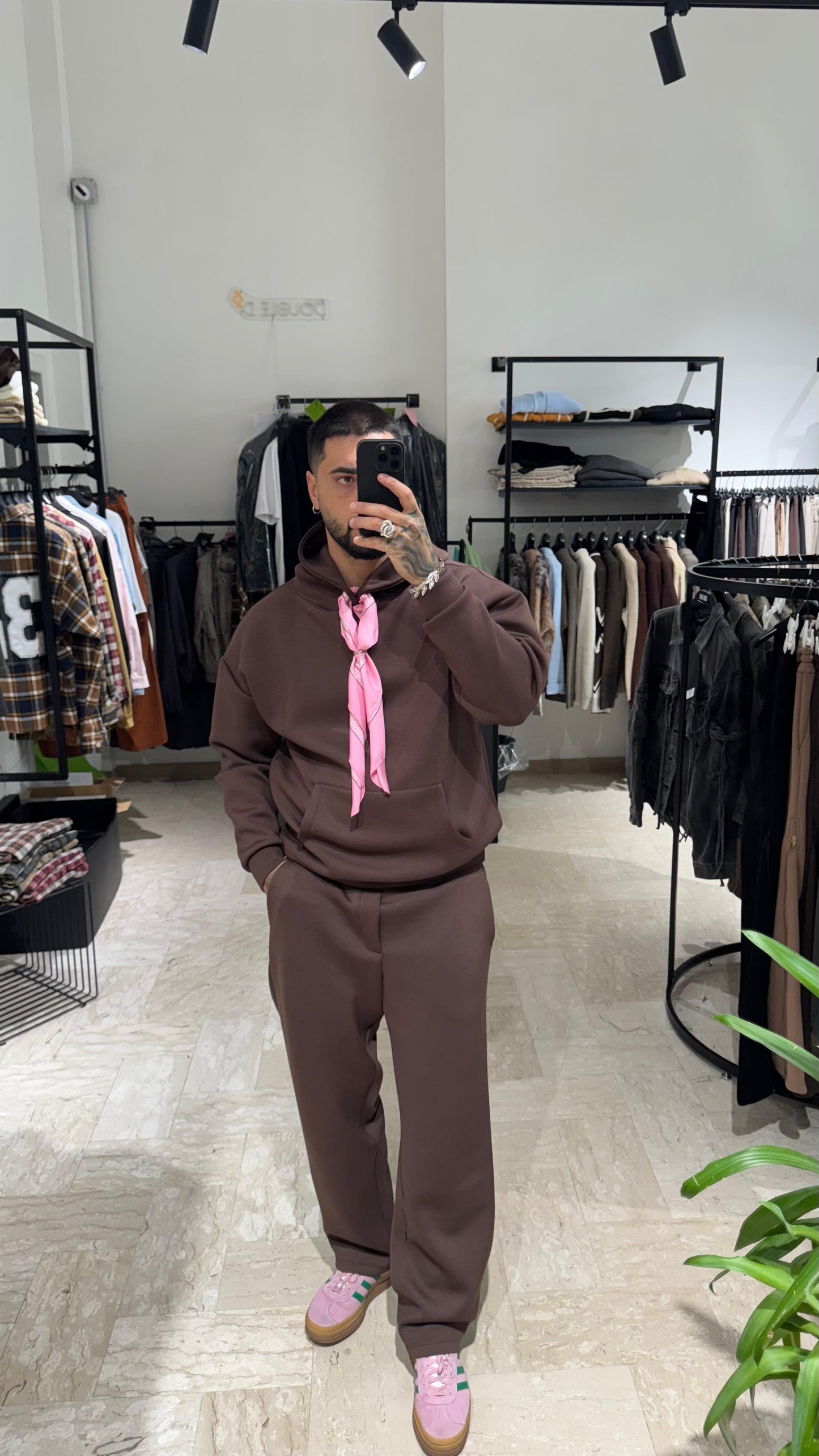 COMPLETO TUTA MORO BANDANA