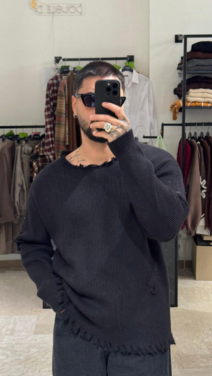 MAGLIONE NERO COLLO LARGO