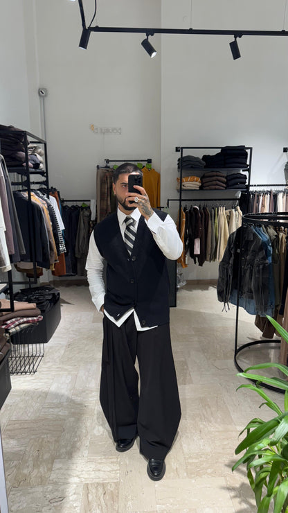 GILET NERO A COSTINE